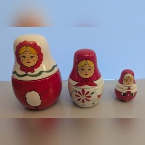 Nantucket Home Hand Painted Ceramic Matryoshka Nesting Doll Measuring Cups 5.5"